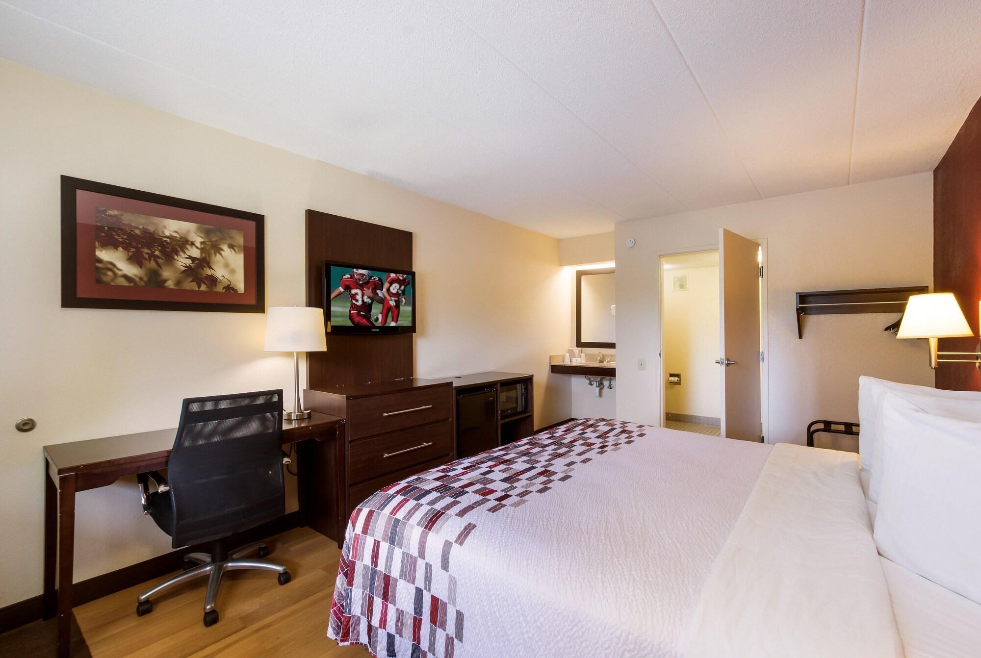 Inn Red Roof East - Expo Center 2*